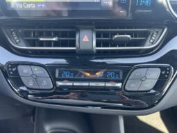 
										Toyota CH-R 2018 full									