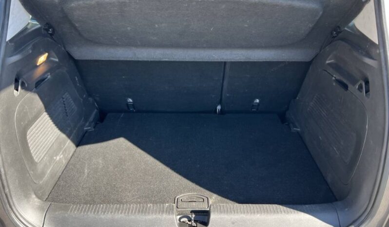 
								Opel Crossland X 2019 full									