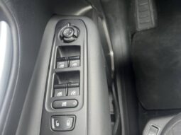 
										Jeep Renegade 2022 full									