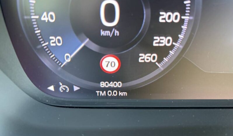 
								Volvo XC40 2021 full									