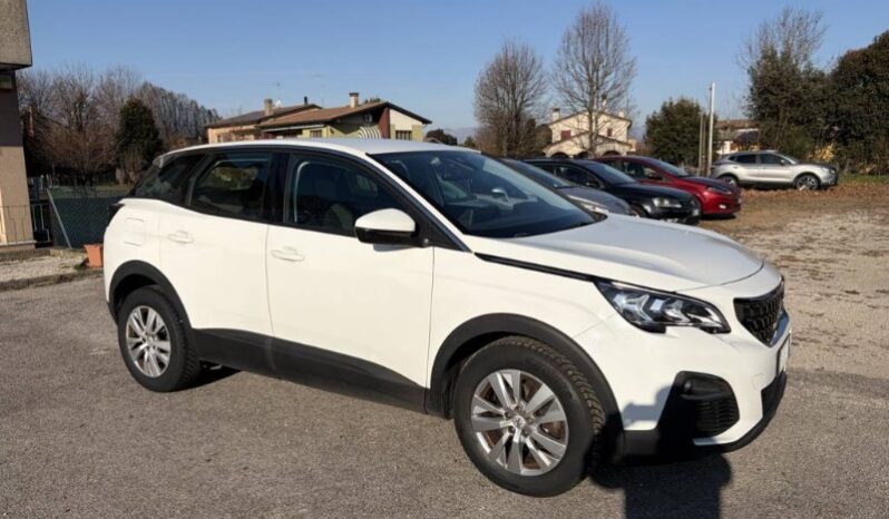 
								Peugeot 3008 2019 full									