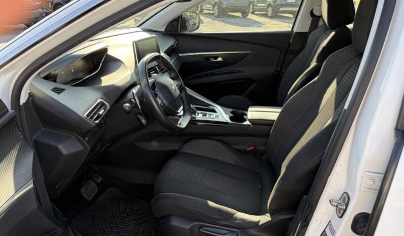 
								Peugeot 3008 2019 full									