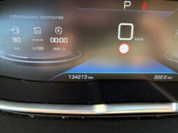 
										Peugeot 3008 2019 full									