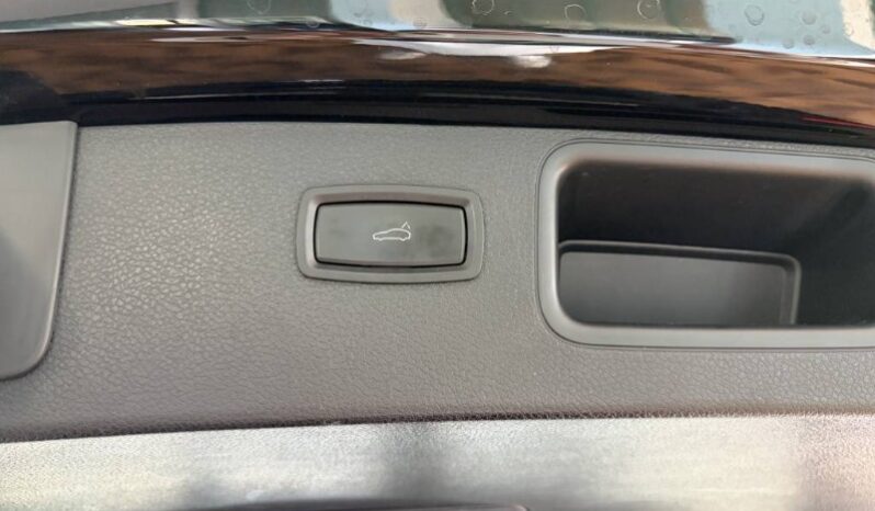 
								Porsche Macan 2017 full									