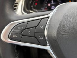 
										Renault Captur 2021 full									