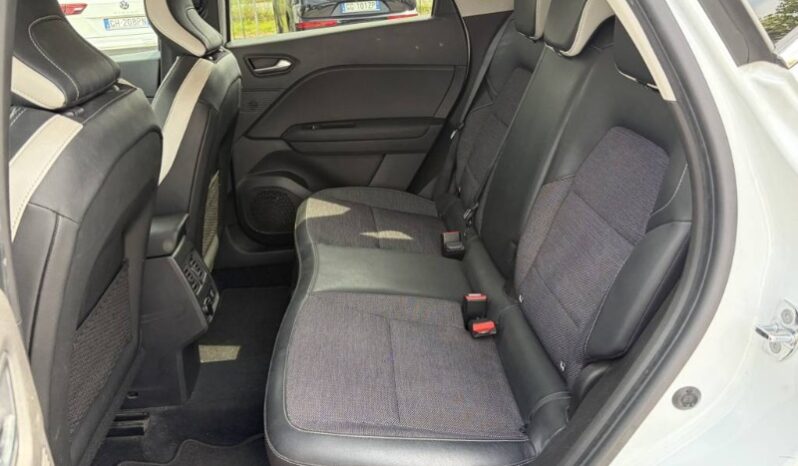 
								Renault Captur 2021 full									
