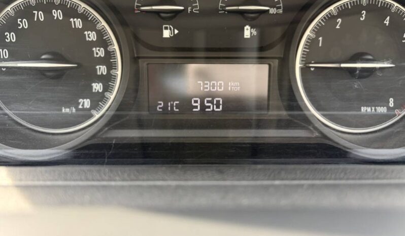 
								Lancia Ypsilon 2020 full									