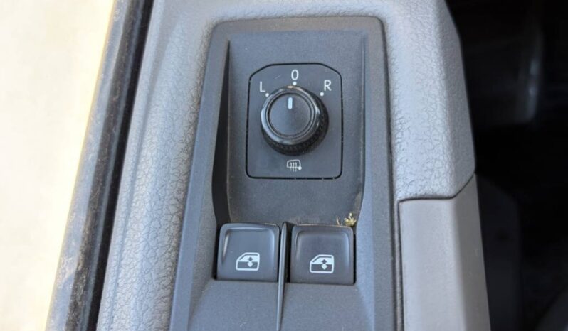 
								Volkswagen Krafter 2018 full									