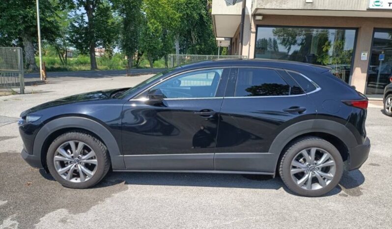 
								Mazda CX-30 2023 full									
