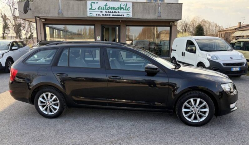 
								Skoda Octavia 2015 full									