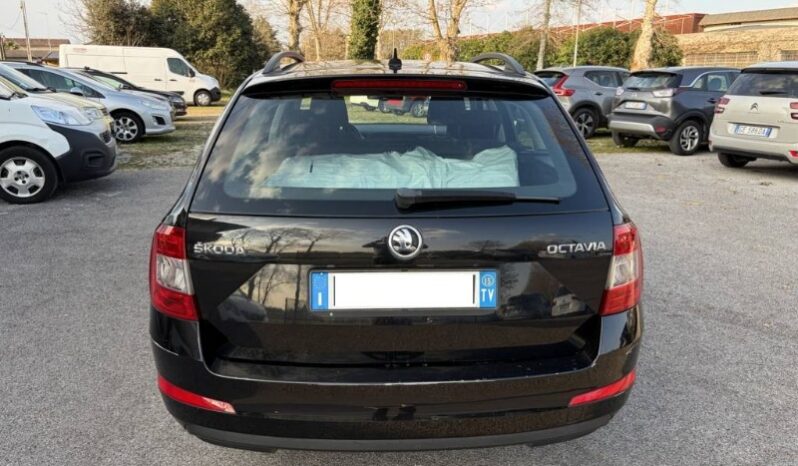 
								Skoda Octavia 2015 full									