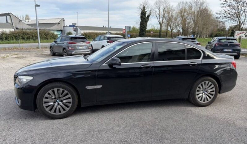 
								BMW 730 2012 full									