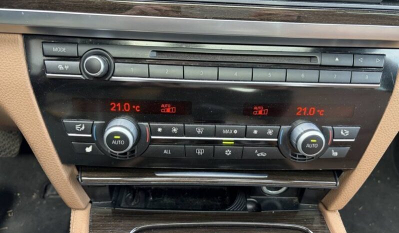 
								BMW 730 2012 full									