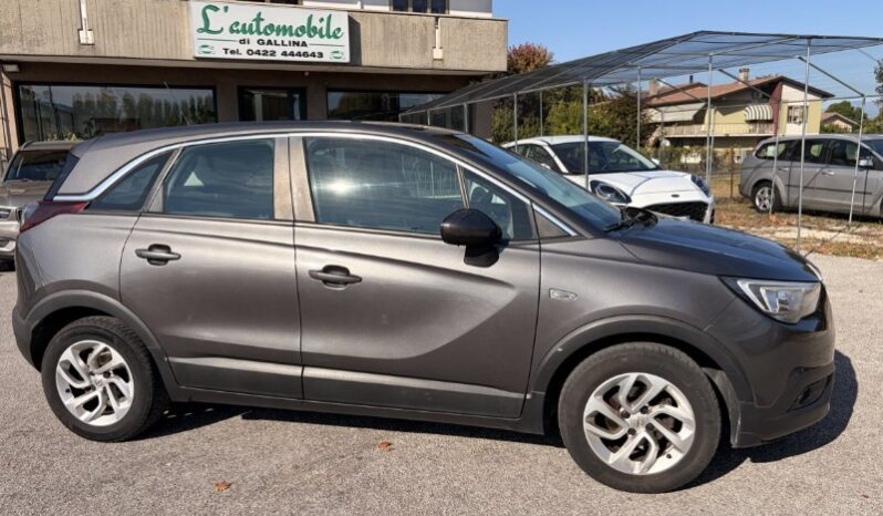 
								Opel Crossland X 2019 full									